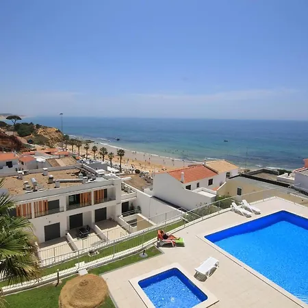 Beach-side - Beautiful Sea Views + Pool * Albufeira