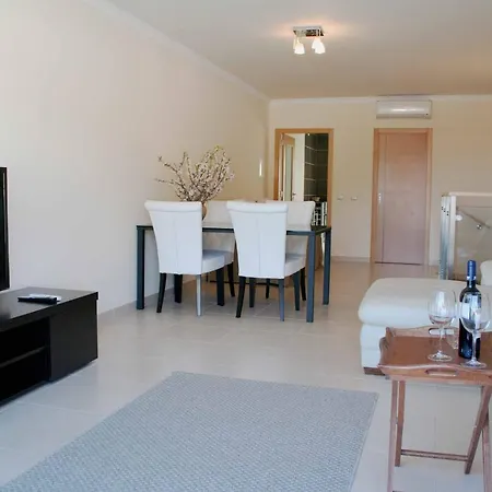 Beach-side - Beautiful Sea Views + Pool Appartement Albufeira